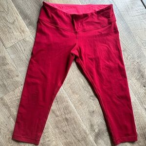 Lululemon Wunder Under crop leggings
